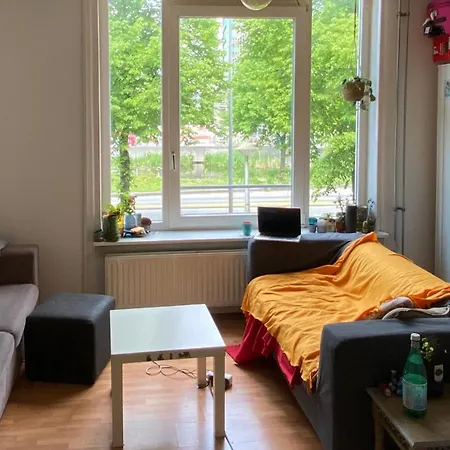 Lovely Bedroom In Apartamento *